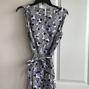 Anne Klein belted sleeveless dress Size 6